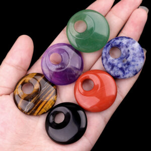 Customizable Semi-Precious Stone Donut-Shaped Beads - Manufacturer-Direct with OEM/ODM Service for Jewelry Making, Fashion, and Retail Markets Side punching of the holes on the safe side of the purple pink white crystal large hole stone